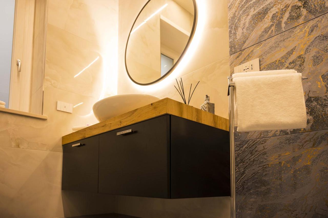Vipverona Luxury Apartment - Royal Welcome Exterior foto